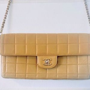 Vintage Chanel Bag Gold Hardware